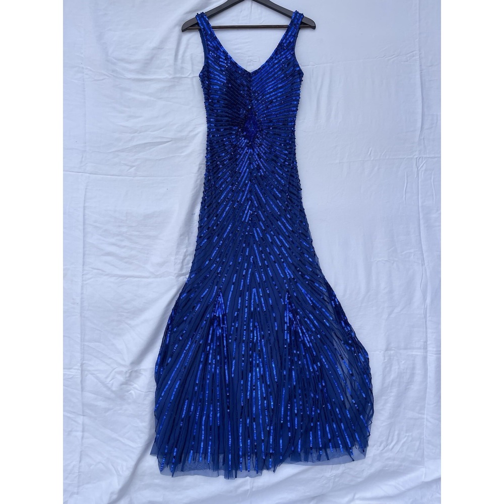 Aidan Mattox Blue Evening Gown With Full Sequins. Sleeveless. Gorgeous Fit.